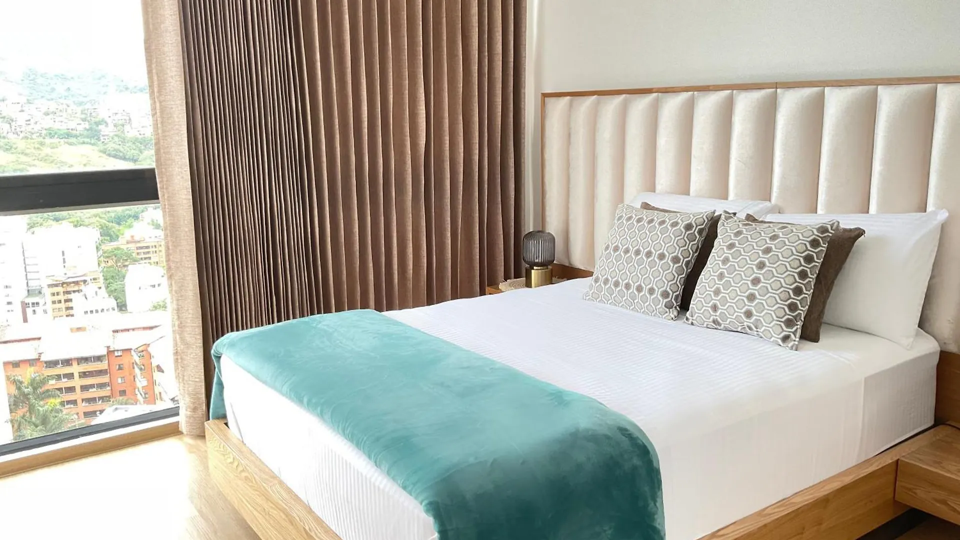 Altos De Santa Teresita Appartement Cali